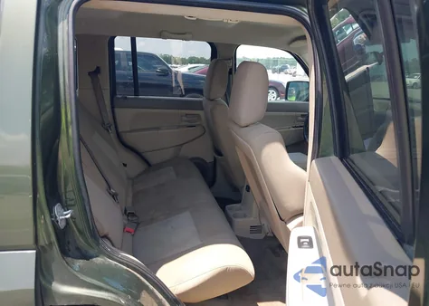 2008 Jeep Liberty Sport z USA, uszkodzony, nr VIN 1J8GN28K98W258004